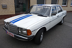 Mercedes Benz 200