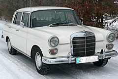 Mercedes Benz 200 D