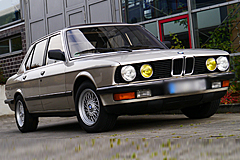 BMW 525 e A